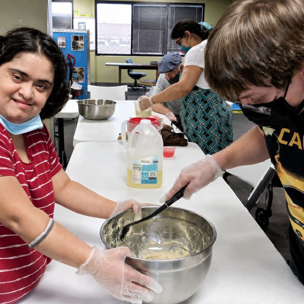 Cooking-together-in-a-classroom-setting